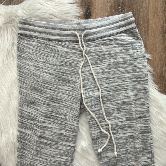 Black Bow Loungewear Pajama Set - Picture 10 of 12